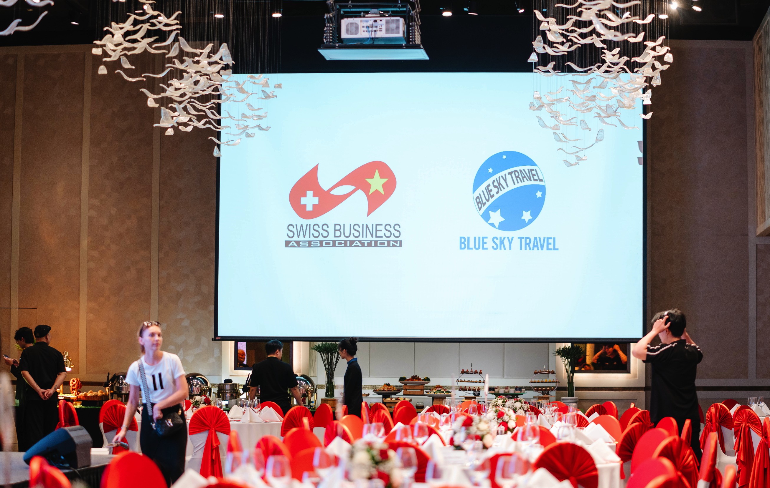 Blue Sky Travel đồng hành cùng sự kiện chào mừng Quốc khánh Thụy Sĩ cùng Swiss Business Association 8/2024